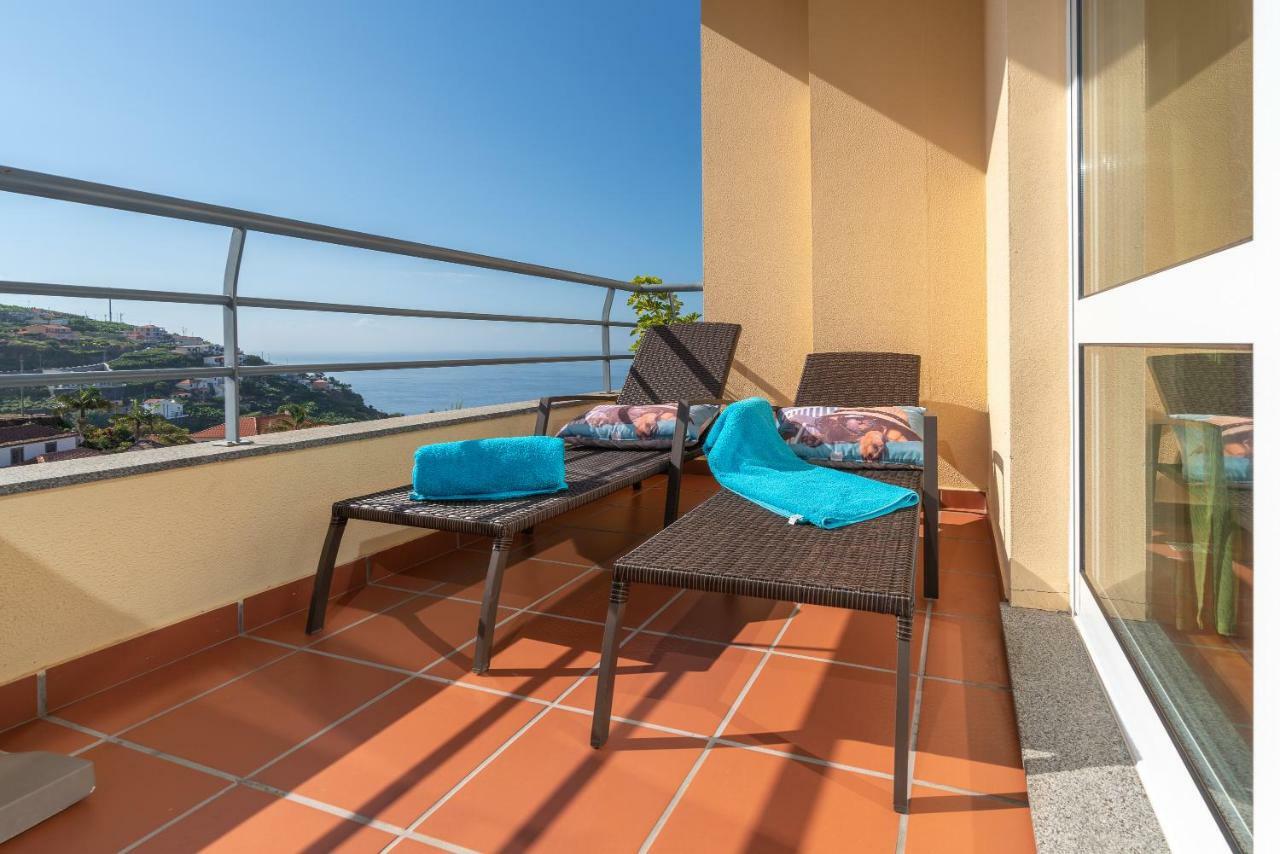 Zeza'S Apartament Calheta  Esterno foto